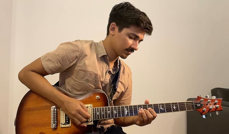 Carnatic Guitar Beginners Course Thumbnail